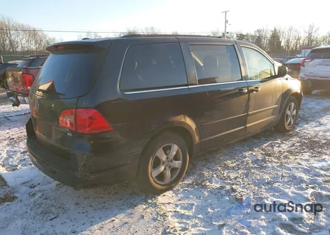 2011 Volkswagen Routan Se z USA, uszkodzony, nr VIN 2V4RW3DG8BR626053
